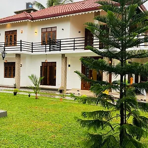  Bed & Breakfast Ahasna Airport
